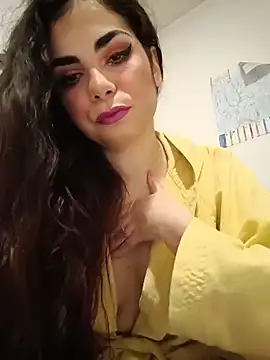 Saturnia Yvonne online show from 12/12/24, 07:37