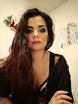 Saturnia Yvonne online show from 01/24/25, 06:04