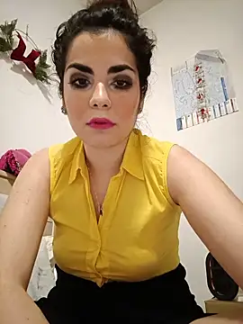 Saturnia Yvonne online show from 01/31/25, 11:45