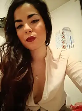 Saturnia Yvonne online show from 02/27/25, 06:42