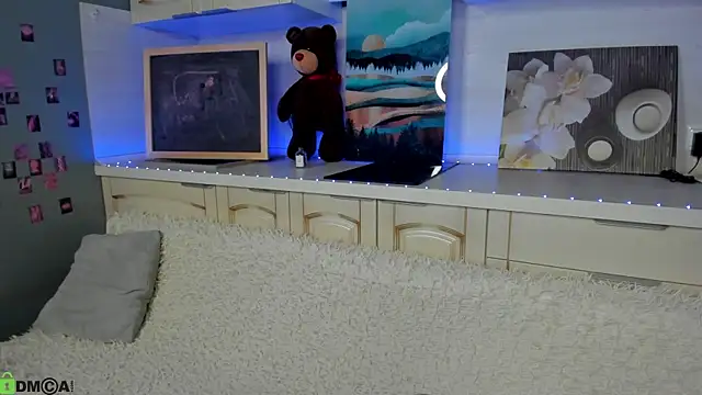 Kruela Eva online show from 11/07/25, 11:49