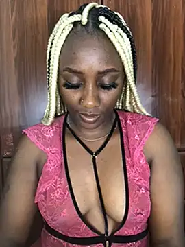 Snapshot of Lola_kims chatting on 02/23/25, 05:39 Lola kims online show from 02/23/25, 05:39