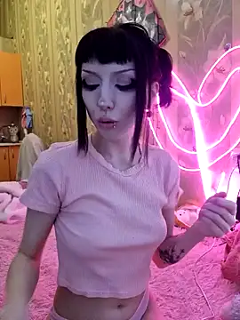 Snapshot of _Alice_0-0 chatting on 12/07/24, 05:20  Alice 0-0 online show from 12/07/24, 05:20