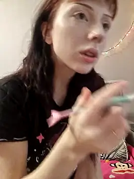 Snapshot of _Alice_0-0 chatting on 10/12/25, 09:41  Alice 0-0 online show from 10/12/25, 09:41