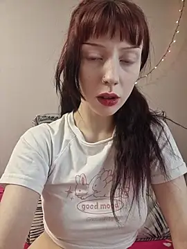 Snapshot of _Alice_0-0 chatting on 10/14/25, 07:42  Alice 0-0 online show from 10/14/25, 07:42