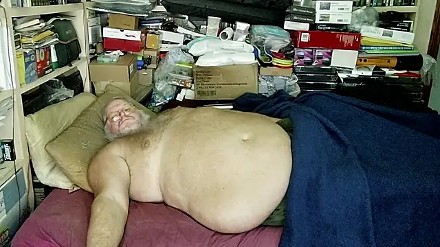 Snapshot of hadeszeuss2 chatting on 12/09/24, 04:47 hadeszeuss2 online show from 12/09/24, 04:47