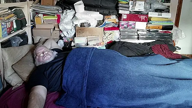 Snapshot of hadeszeuss2 chatting on 01/07/25, 03:02 hadeszeuss2 online show from 01/07/25, 03:02