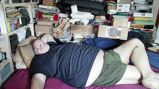 Snapshot of hadeszeuss2 chatting on 01/26/25, 02:52 hadeszeuss2 online show from 01/26/25, 02:52