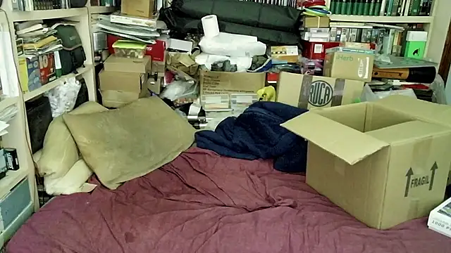 Snapshot of hadeszeuss2 chatting on 01/30/25, 05:39 hadeszeuss2 online show from 01/30/25, 05:39