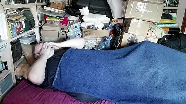 Snapshot of hadeszeuss2 chatting on 02/11/25, 02:24 hadeszeuss2 online show from 02/11/25, 02:24