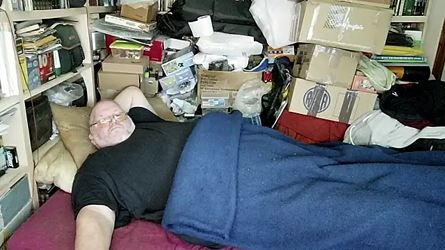 Snapshot of hadeszeuss2 chatting on 02/11/25, 05:29 hadeszeuss2 online show from 02/11/25, 05:29