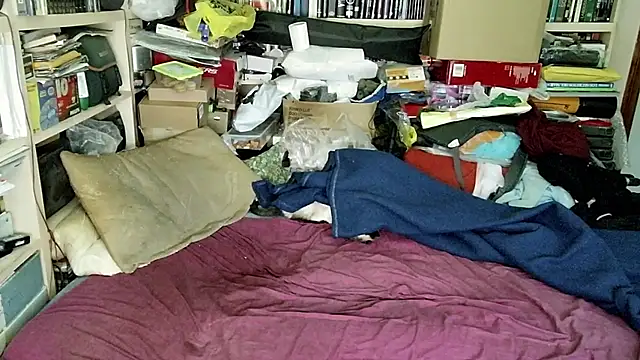 Snapshot of hadeszeuss2 chatting on 02/21/25, 05:31 hadeszeuss2 online show from 02/21/25, 05:31