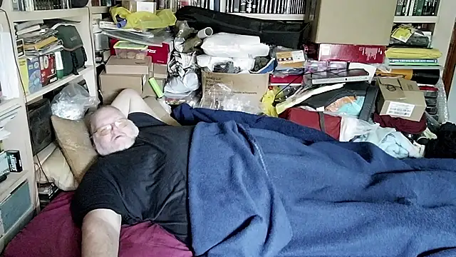 Snapshot of hadeszeuss2 chatting on 03/02/25, 02:32 hadeszeuss2 online show from 03/02/25, 02:32