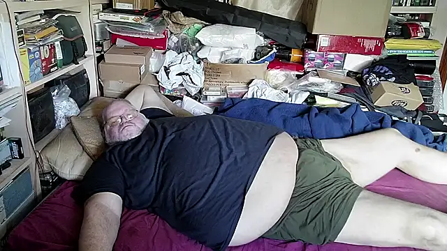 Snapshot of hadeszeuss2 chatting on 03/22/25, 02:36 hadeszeuss2 online show from 03/22/25, 02:36