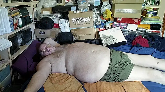 hadeszeuss2 online show from 05/21/26, 02:02