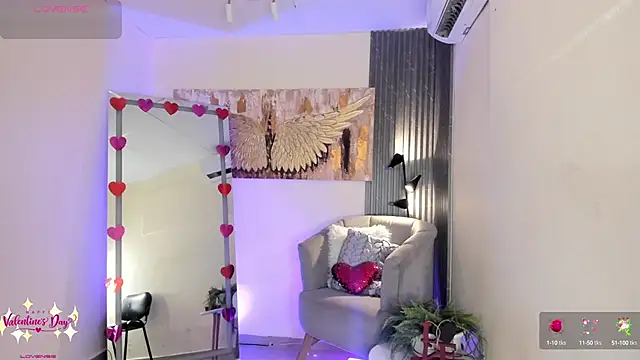 emma alice  online show from 02/11/25, 06:44