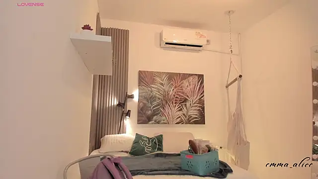 emma alice  online show from 10/17/25, 12:19