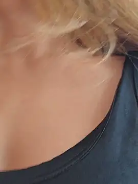 Karen San Miguel online show from 09/08/25, 07:46