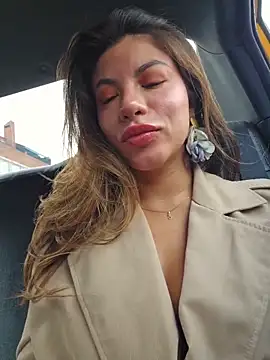 Karen San Miguel online show from 02/13/26, 02:46