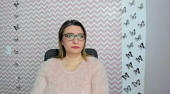 Snapshot of Amie_Adams82_ chatting on 12/28/24, 06:08 Amie Adams82 online show from 12/28/24, 06:08