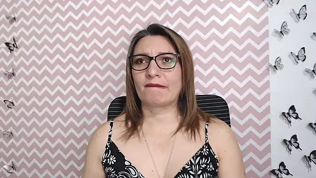 Snapshot of Amie_Adams82_ chatting on 01/23/25, 12:57 Amie Adams82 online show from 01/23/25, 12:57