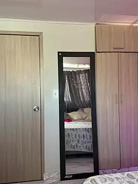 jade candy 21 online show from 01/18/26, 08:45