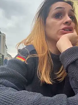 JeSuisUnTapin online show from 10/11/25, 11:42