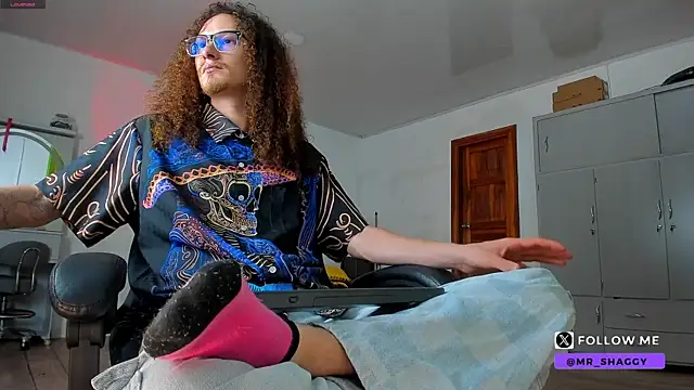 Snapshot of MrShaggy chatting on 07/26/26, 11:11 MrShaggy online show from 07/26/26, 11:11