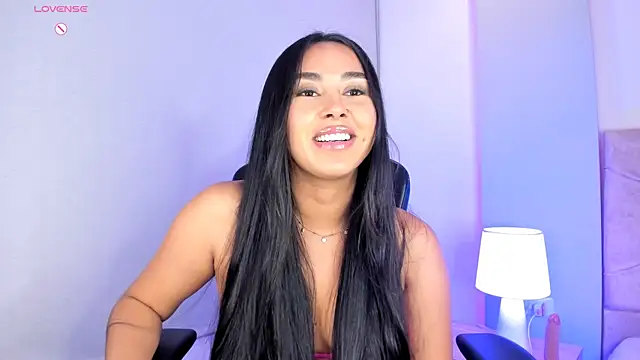 Cameliaa Smiith online show from 02/05/25, 09:57