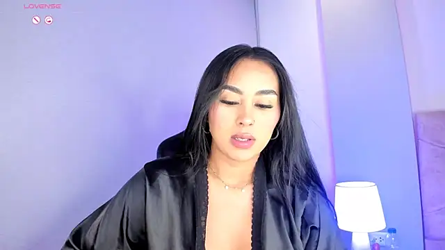 Cameliaa Smiith online show from 02/06/25, 07:45