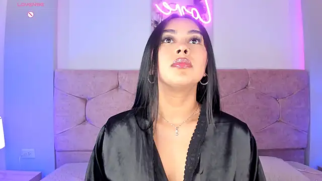 Cameliaa Smiith online show from 02/15/25, 04:14