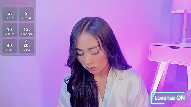 Cameliaa Smiith online show from 11/22/25, 03:38