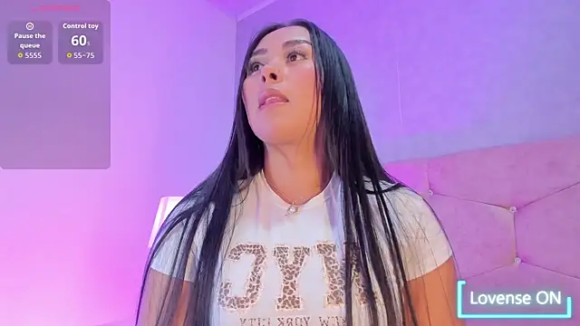 Cameliaa Smiith online show from 11/27/25, 02:46