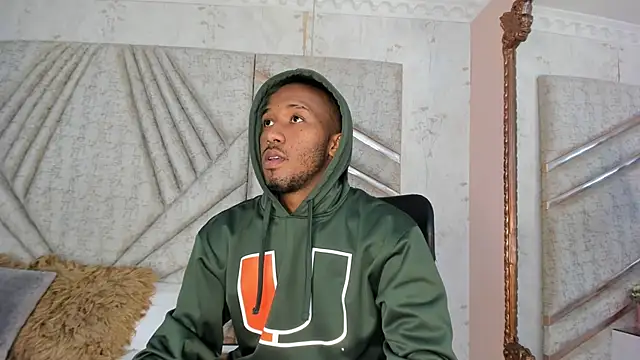 Snapshot of JamesParck chatting on 01/30/25, 12:16 JamesParck online show from 01/30/25, 12:16