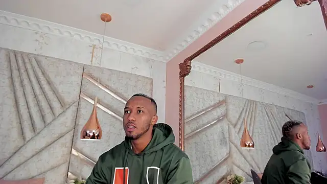 Snapshot of JamesParck chatting on 03/08/25, 12:20 JamesParck online show from 03/08/25, 12:20