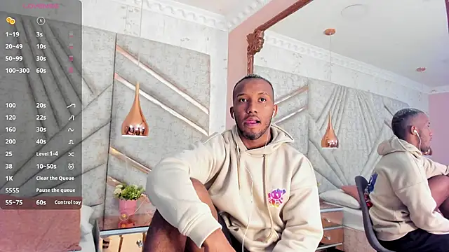 Snapshot of JamesParck chatting on 03/13/25, 11:41 JamesParck online show from 03/13/25, 11:41