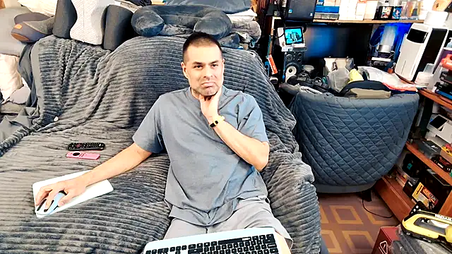 ClampMaster online show from 10/10/25, 03:27