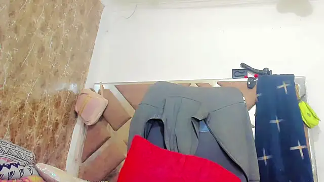 Snapshot of hannabigdirty chatting on 02/20/26, 03:23 hannabigdirty online show from 02/20/26, 03:23