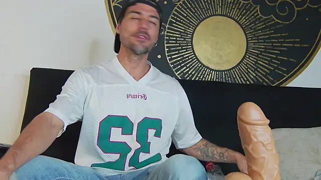 Adam MillanFF online show from 01/12/26, 08:58