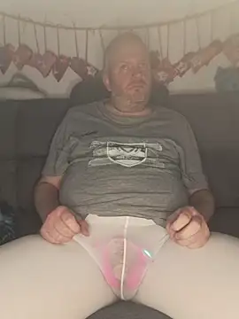 ShyBoy1982 online show from 11/30/25, 01:09