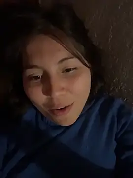 Emily Rowley online show from 12/21/25, 03:46