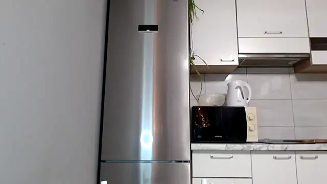 SierraSky  online show from 12/15/25, 06:12