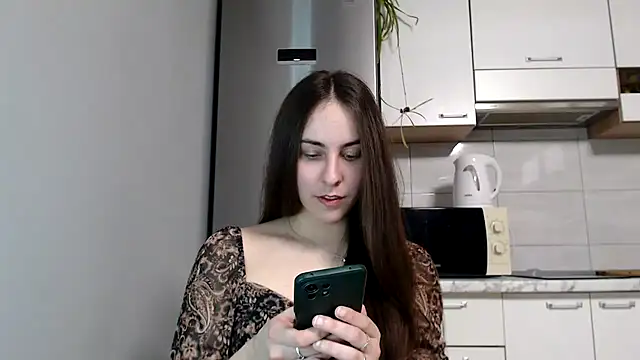 Snapshot of SierraSky_ chatting on 03/12/26, 06:25 SierraSky online show from 03/12/26, 06:25