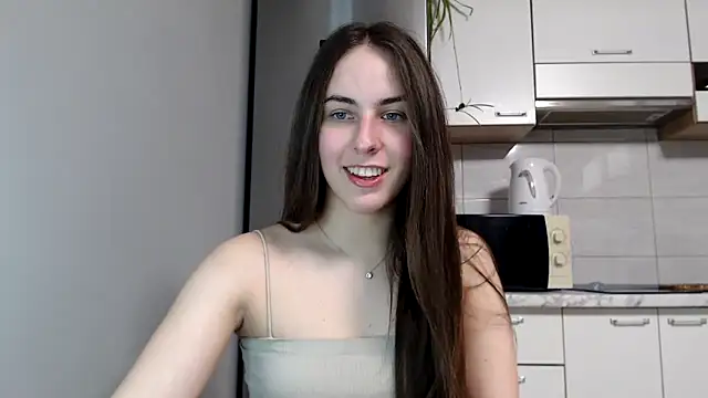 Snapshot of SierraSky_ chatting on 03/27/26, 06:29 SierraSky online show from 03/27/26, 06:29