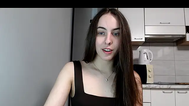 Snapshot of SierraSky_ chatting on 04/23/26, 05:26 SierraSky online show from 04/23/26, 05:26