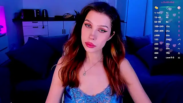 tenderdreams online show from 11/08/25, 08:18