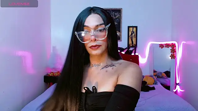 AdharaaMoon online show from 12/02/25, 07:09