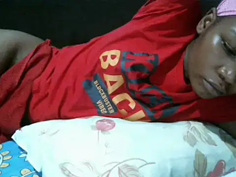 Snapshot of cocolicky chatting on 03/12/25, 06:51 cocolicky online show from 03/12/25, 06:51