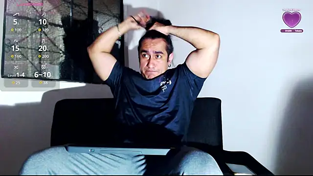 willian m777 online show from 04/16/26, 04:35