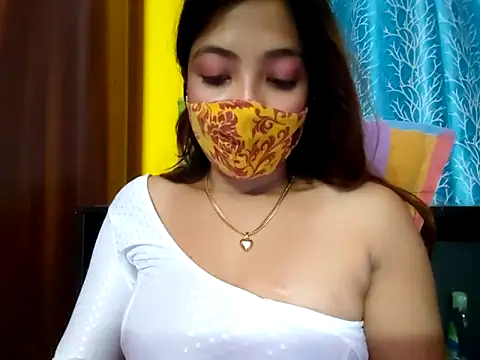 Snapshot of cutesoma2 chatting on 12/17/25, 05:41 cutesoma2 online show from 12/17/25, 05:41